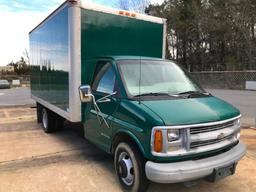 2000 Chevrolet 3500 Van Truck (TITLE DELAY)