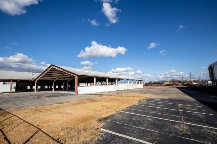 28,000+/- SF Pre-Engineered Metal Double A-Frame Building (BUILDING ONLY - NO REAL ESTATE)