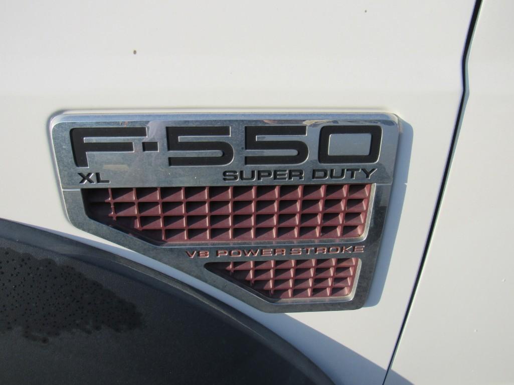 2009 Ford F550 4 x 4 Service Truck (Unit #PU536)