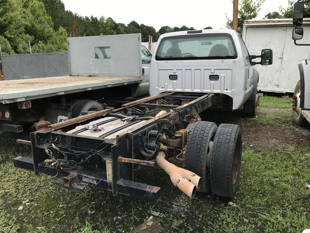 2008 FORD F550 S/A CAB & CHASSIS TRUCK (UNIT #8255) (INOPERABLE) (90-DAY TITLE DELAY)