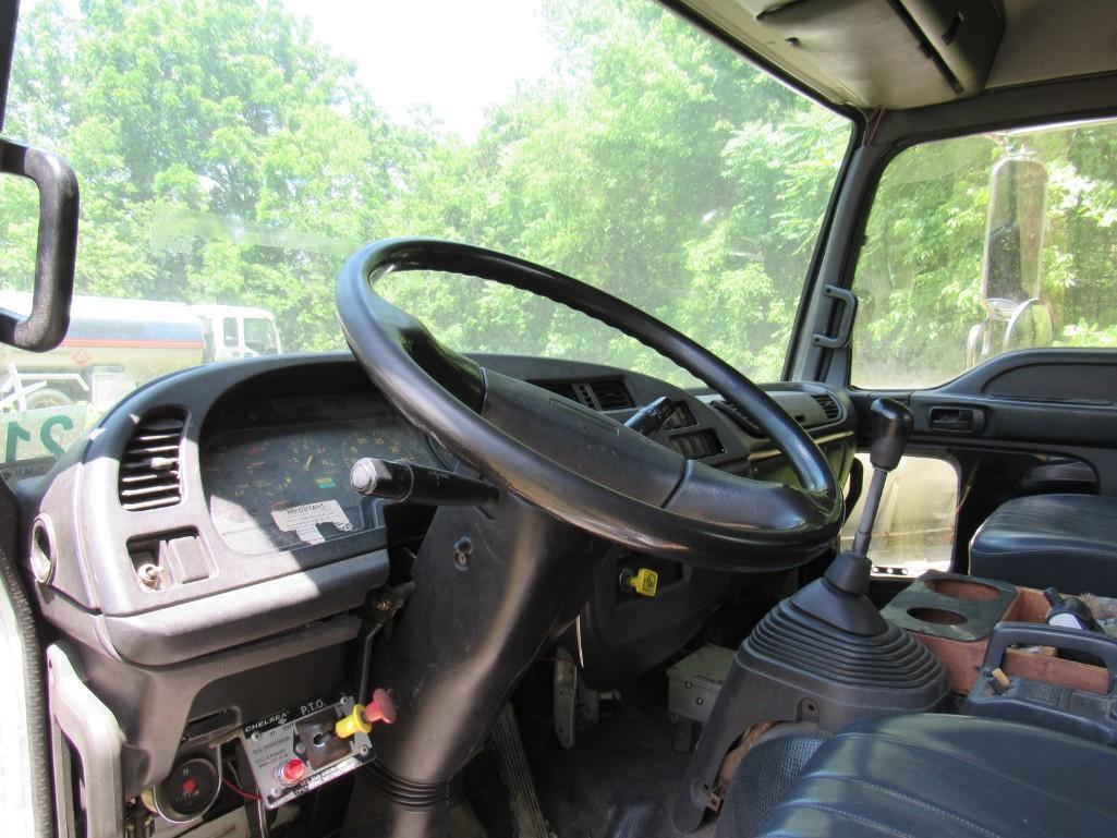 1998 GMC T7500 Bobtail (Unit # L5658)