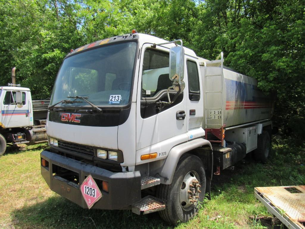 2001 GMC T7500 Tank Wagon (Unit # P7078)