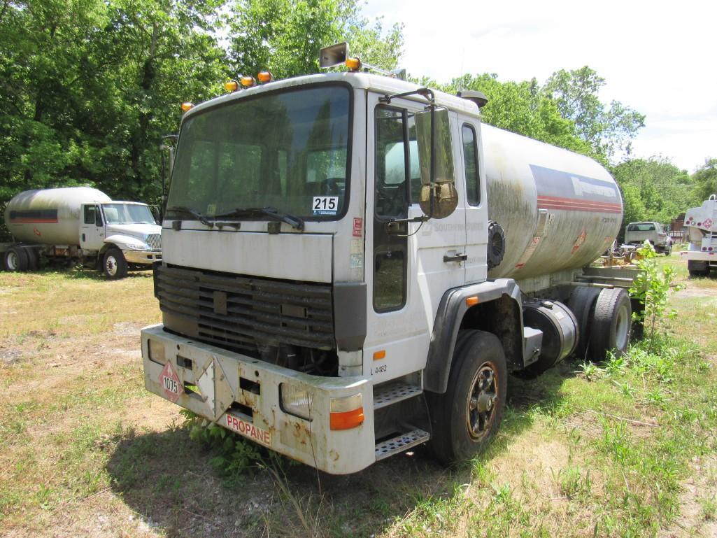 1993 Volvo FE42 Bobtail (Unit # L4482)