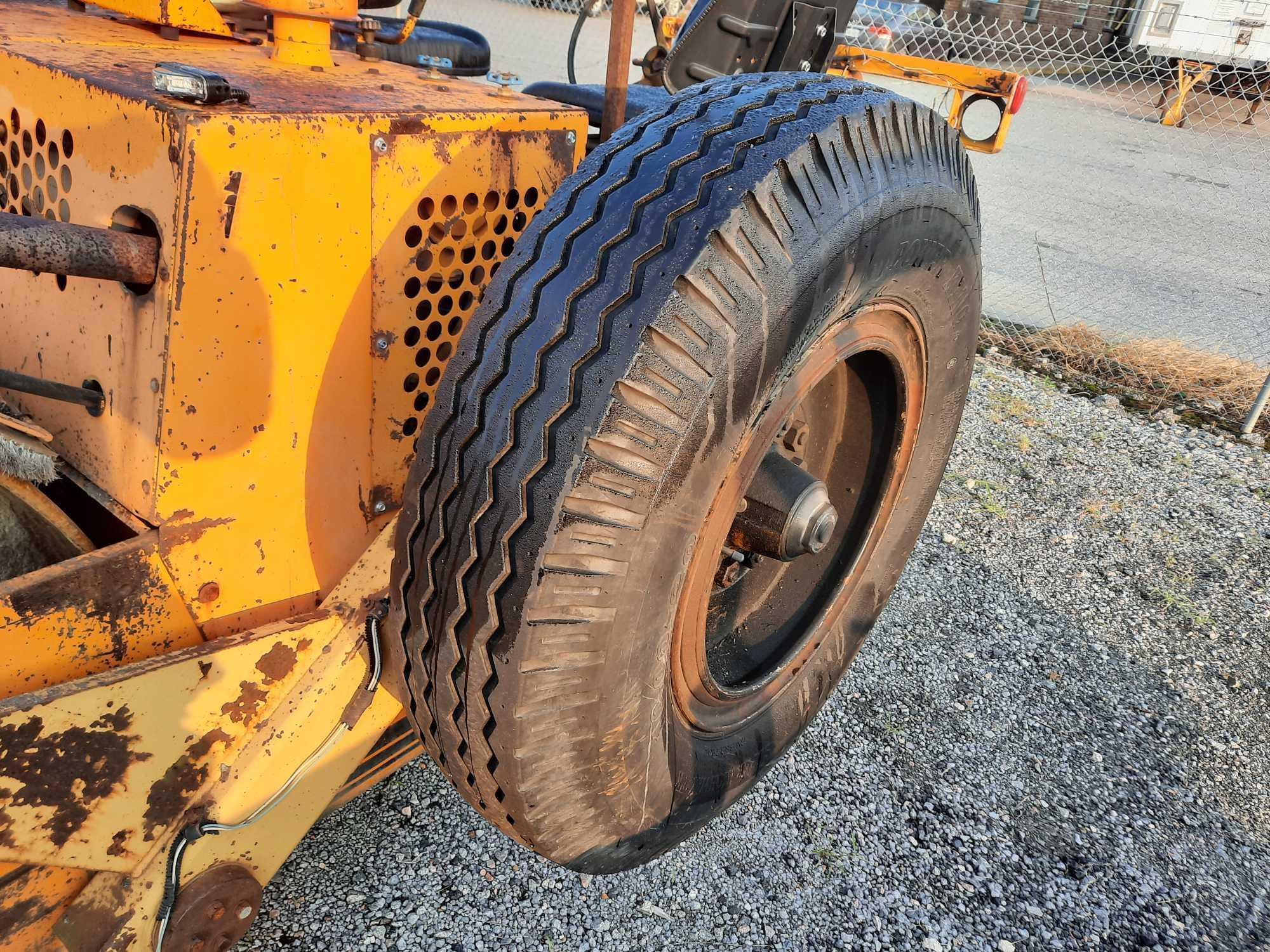 1991 ROSCO ROLLER - 4-6 TON - TANDEM DRUM (VDOT #R66124)