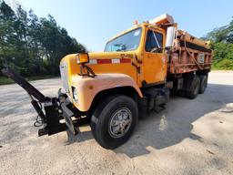 1995 International 2574 T/A Dump Truck Unit# ST-052