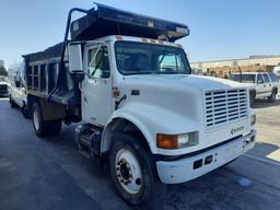 2001 International S/A Dump Truck