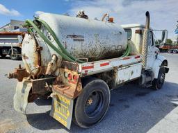 1995 International Tanker Truck