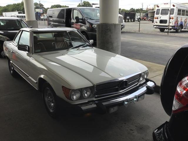 1984 Mercedes-Benz 380 SL