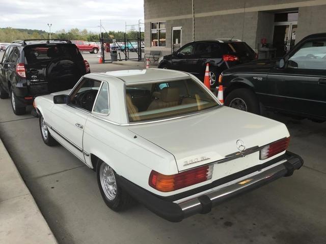 1984 Mercedes-Benz 380 SL