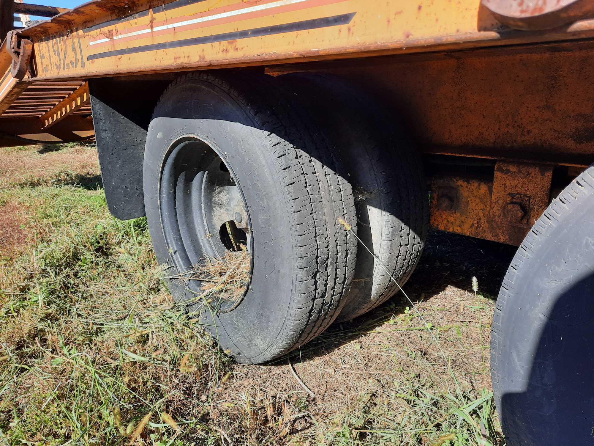 1992 Hudson HTD 10 Ton T/A Equipment Trailer (CSX Unit# ET9231)