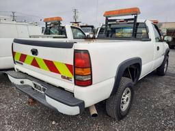 2005 GMC 2500 TRUCK - PICKUP - 3/4 TON - CONSTRUCTION VDOT # R07862