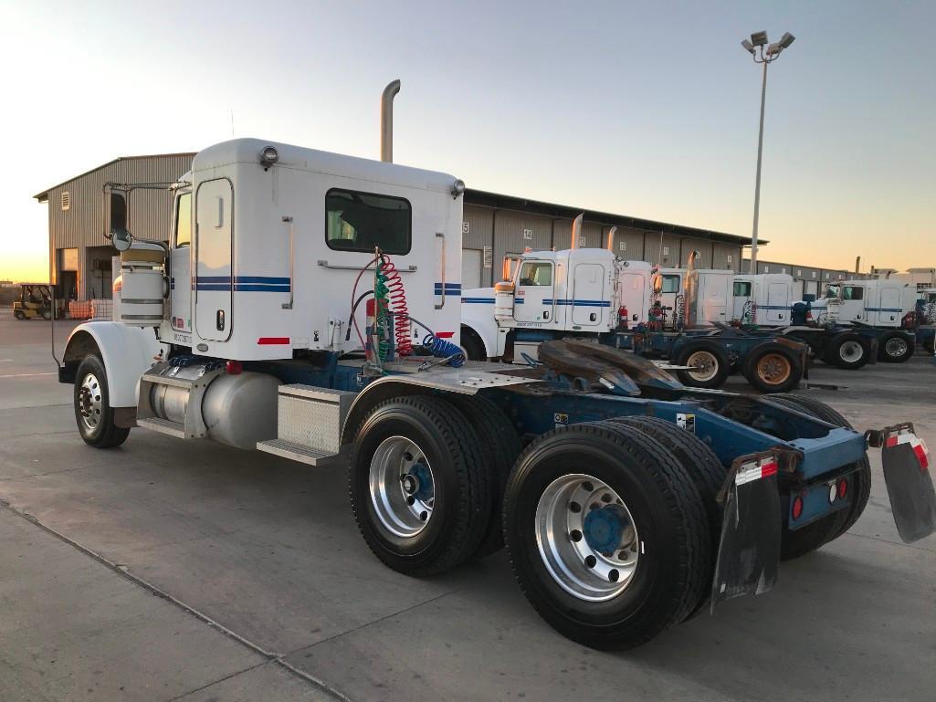 2011...Peterbilt 367 T/A Sleeper Road Tractor (Unit #TRS-237)