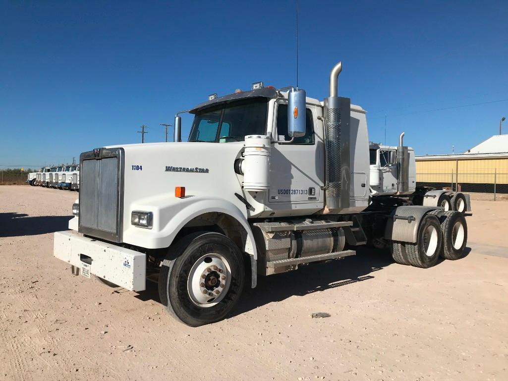 2014 Western Star 4900SF T/A Sleeper Road Tractor (Unit #TRS-089)