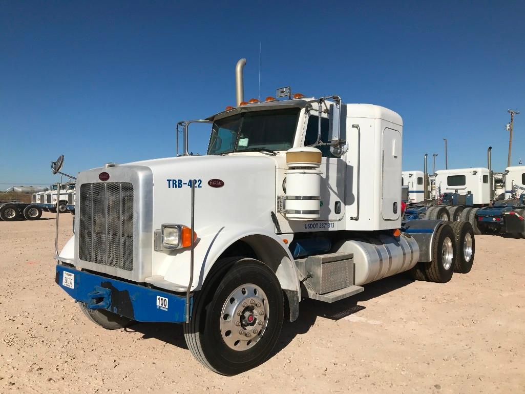 2013 Peterbilt 367 T/A Sleeper Compressor Truck Road Tractor (Unit #TRB-422)