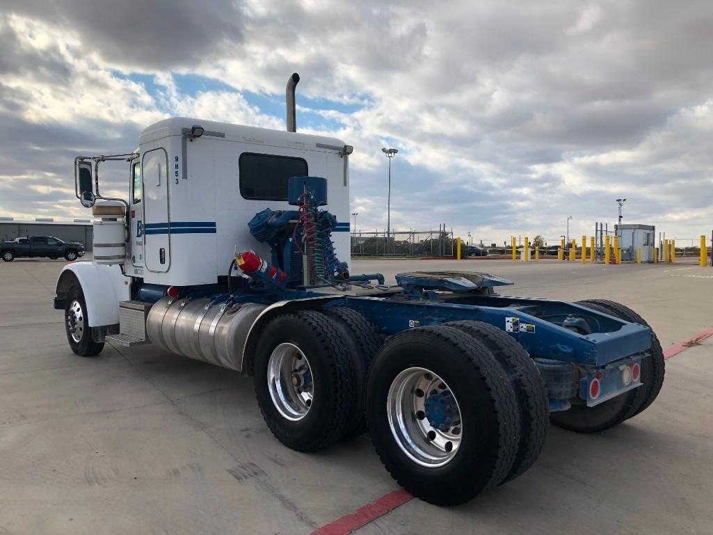 2013 Peterbilt 367 T/A Sleeper Compressor Truck Road Tractor (Unit #TRB-416)