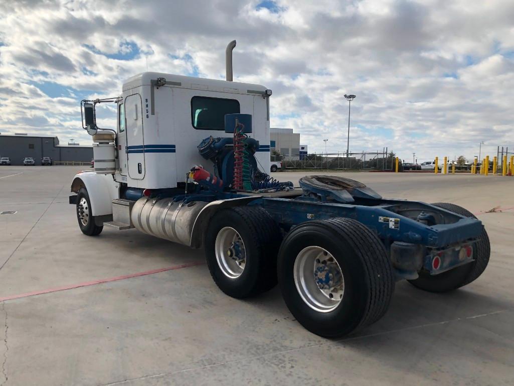 2013 Peterbilt 367 T/A Sleeper Compressor Truck Road Tractor (Unit #TRB-290)