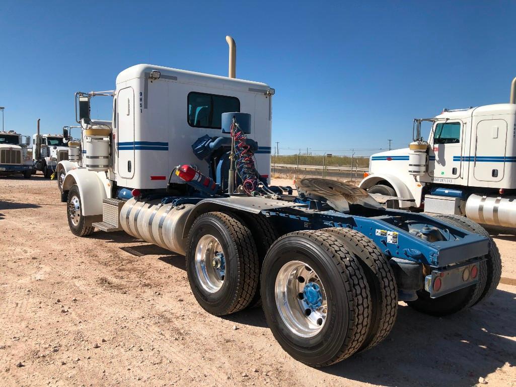 2013 Peterbilt 367 T/A Sleeper Compressor Truck Road Tractor (Unit #TRB-296)