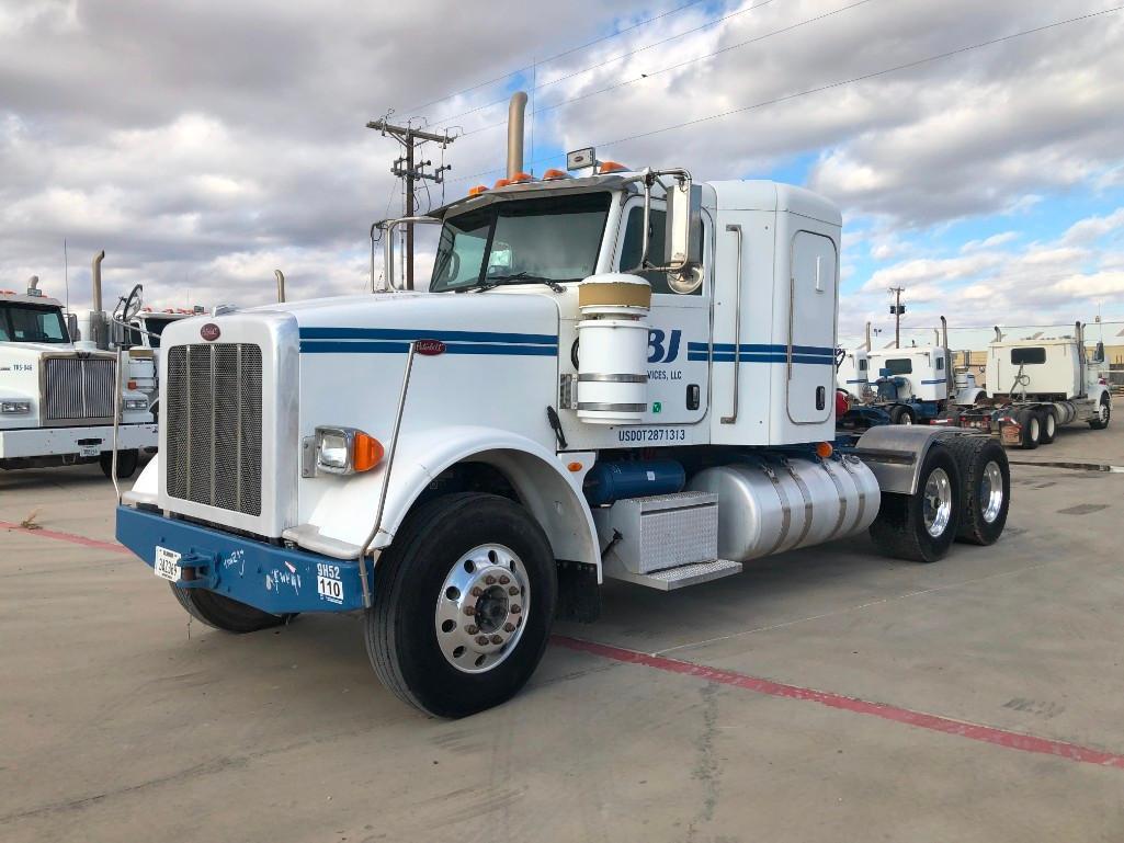 2013 Peterbilt 367 T/A Sleeper Compressor Truck Road Tractor (Unit #TRB-294)