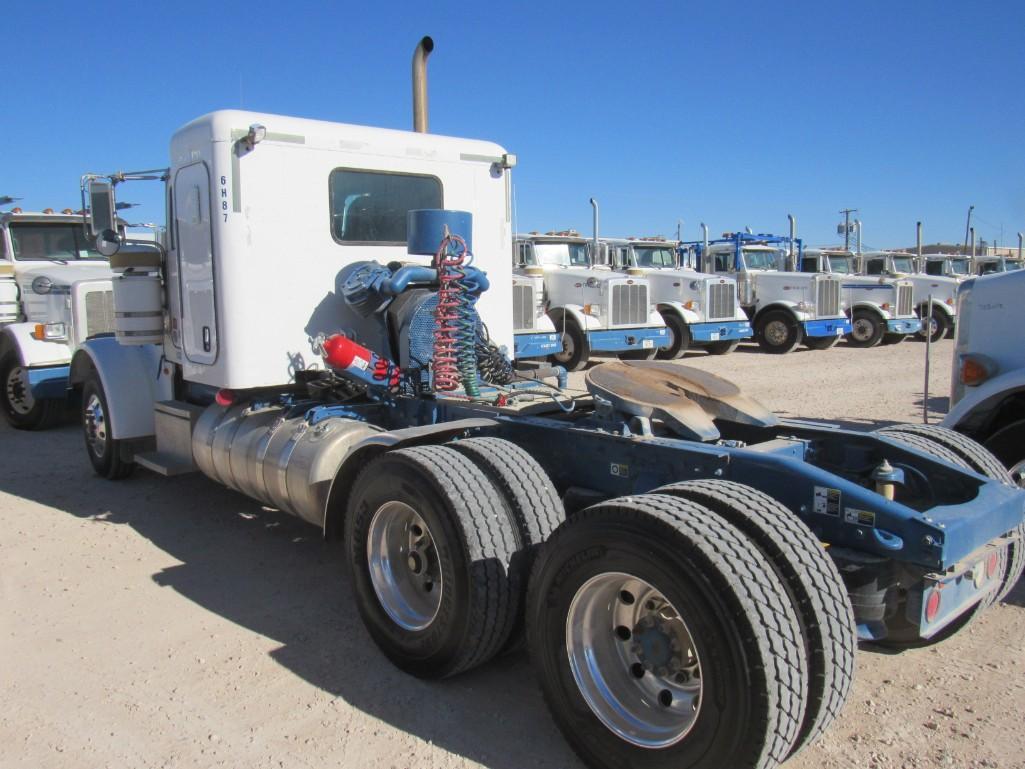 2012 Peterbilt 367 T/A Sleeper Compressor Truck Road Tractor (Unit #TRB-284)