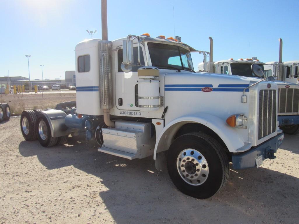 2012 Peterbilt 367 T/A Sleeper Compressor Truck Road Tractor (Unit #TRB-301)