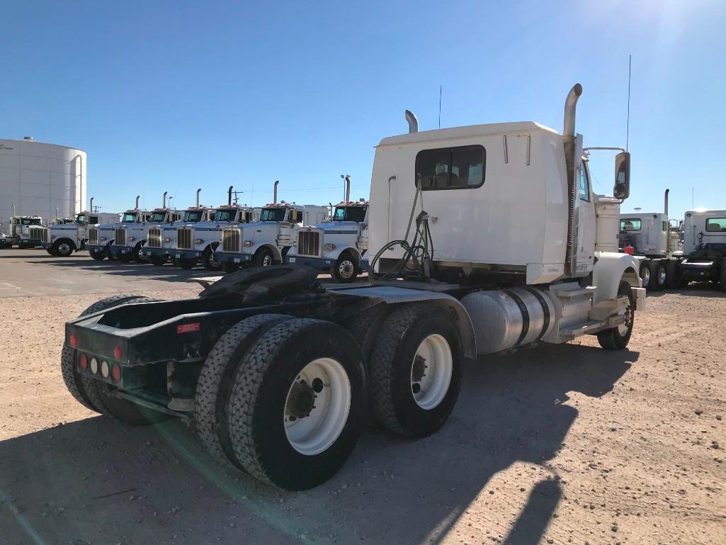 2014 Western Star 4900SF T/A Sleeper Road Tractor (Unit #TRS-087)