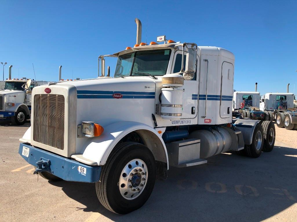 2012...Peterbilt 367 T/A Sleeper Hydraulic Truck Road Tractor (Unit #TRH-410)