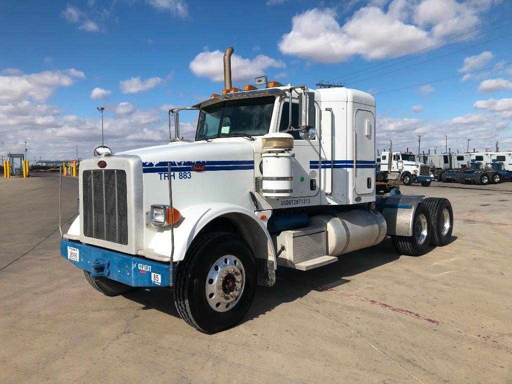 2011...Peterbilt 367 T/A Sleeper Hydraulic Truck Road Tractor (Unit #TRH-883)