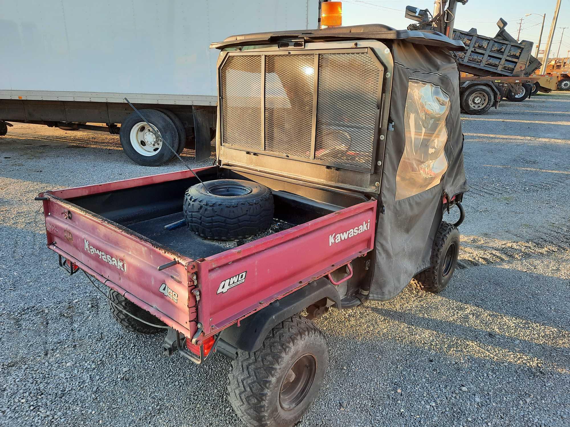 2005 KAWASAKI MULE 3010 4x4 Utility (HC UNIT: HC-2102-028)