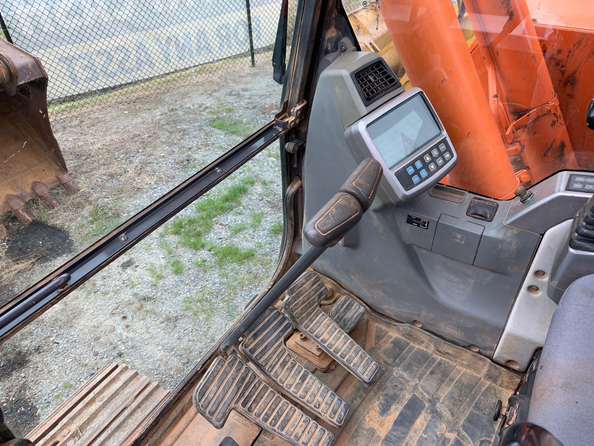 2013 DOOSAN CRAWLER-EXCAVATOR