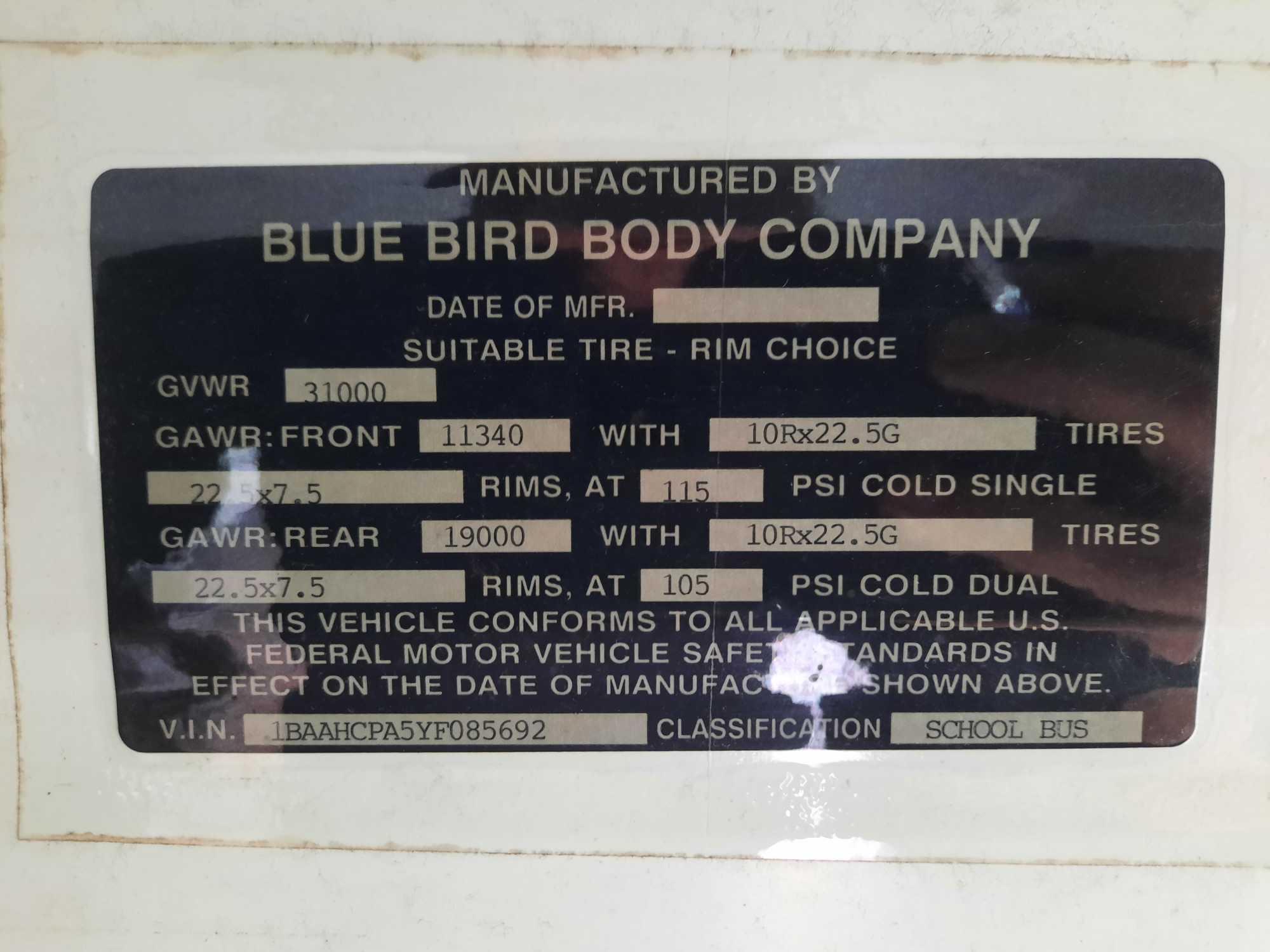 2000 BLUEBIRD 72 PASS