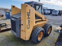 1995 GEHL 5625 SX SKID-STEER WITH ATTACHMENTS