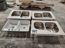 ASSORTED KITCHEN SINKS