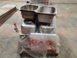 PALLET OF (32) KOHLER STERLING 11409 STAINLESS STEEL 60/40 KITCHEN SINKS.