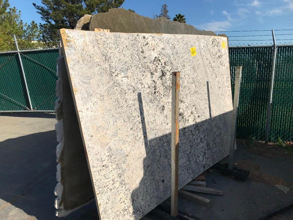 GRANITE SLABS & SLAB RACK