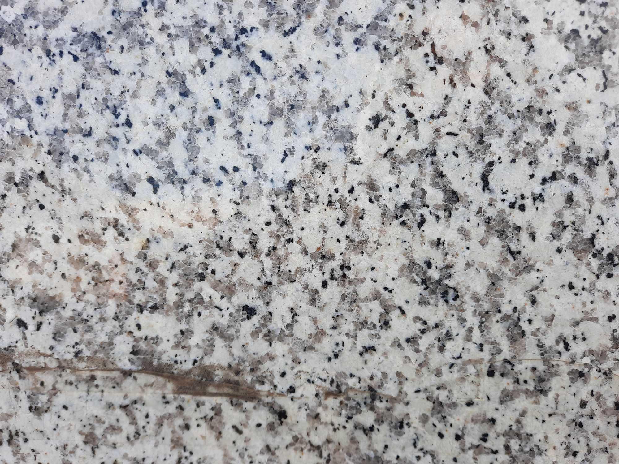 GRANITE SLAB, QUARTZ REMNANTS & A-FRAME