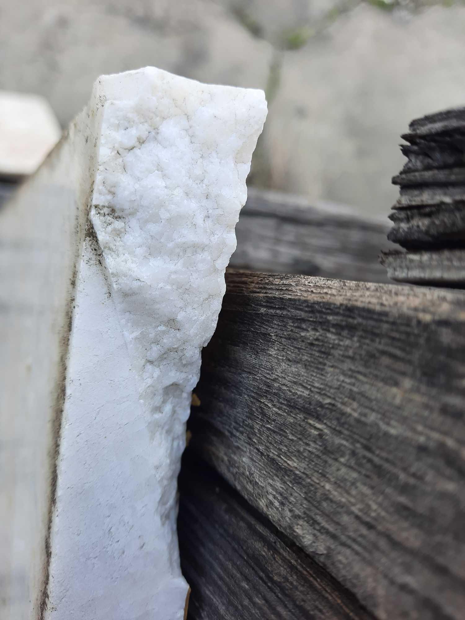 MARBLE & QUARTZ REMNANTS & WOODEN A-FRAME