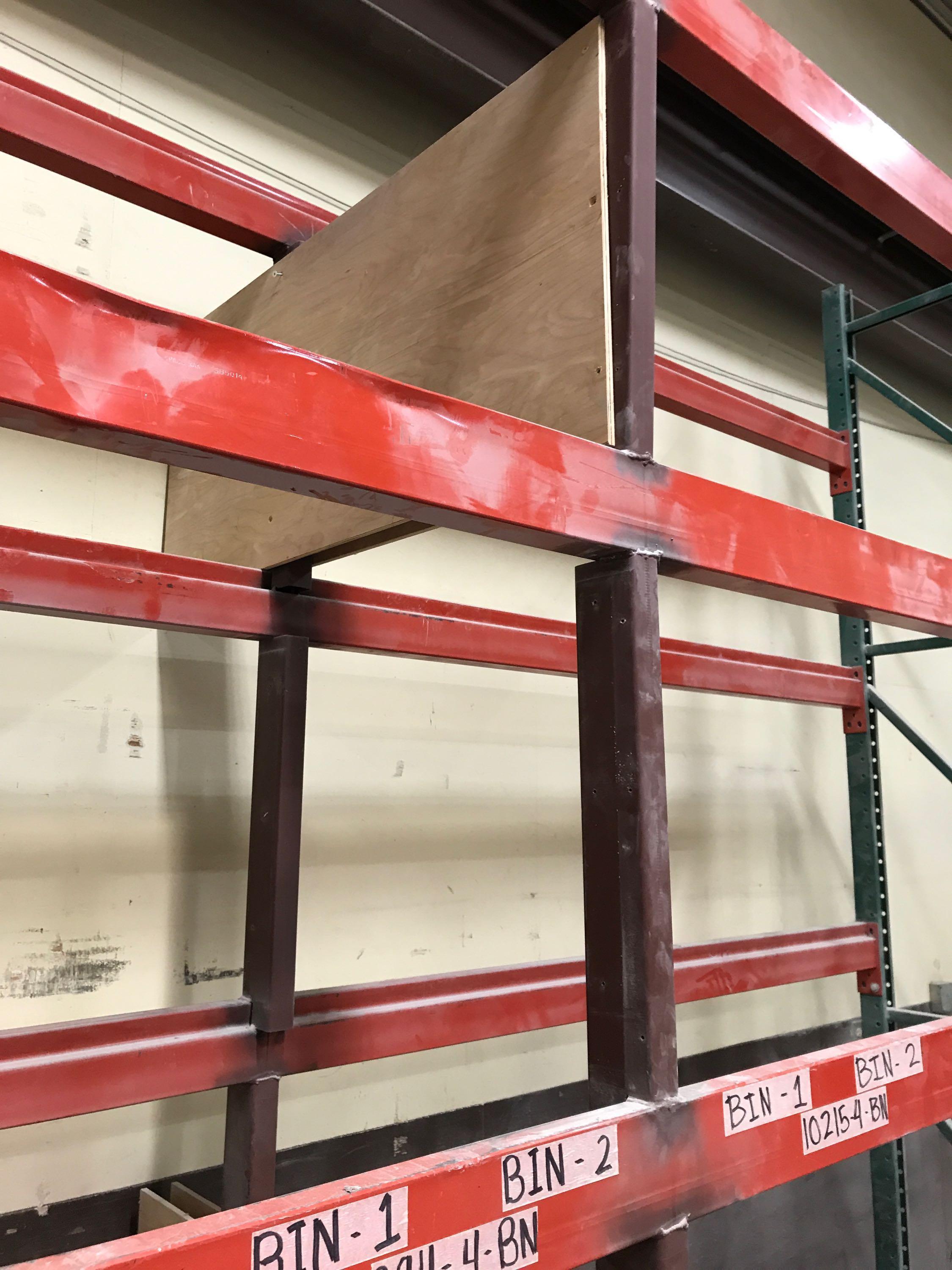 PALLET RACKS