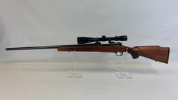 WINCHESTER MODEL 70 SPORTER VARMINT RIFLE W/ REDFIELD SCOPE