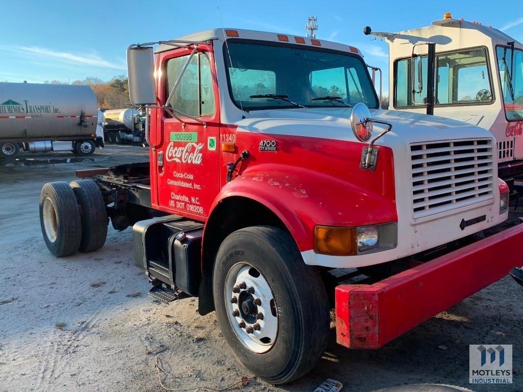 2000 International 4900 Truck, VIN # 1HSSDADN7YH229837 *TITLE DELAY* OFFSITE: CHESAPEAKE, VA.