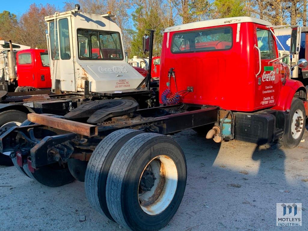 2000 International 4900 Truck, VIN # 1HSSDADN7YH229837 *TITLE DELAY* OFFSITE: CHESAPEAKE, VA.