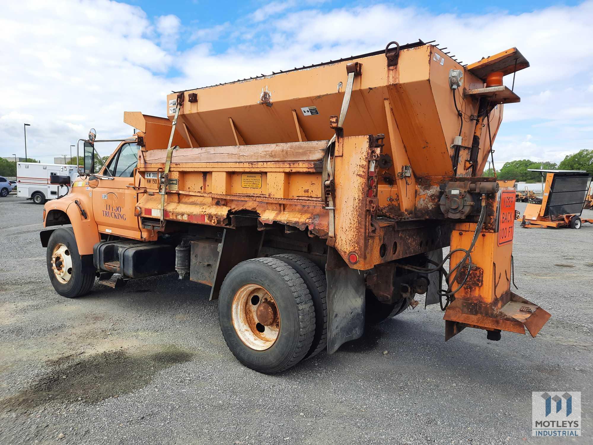 1998 Ford F800 Truck, VIN # 1FDXF80E6WVA22440