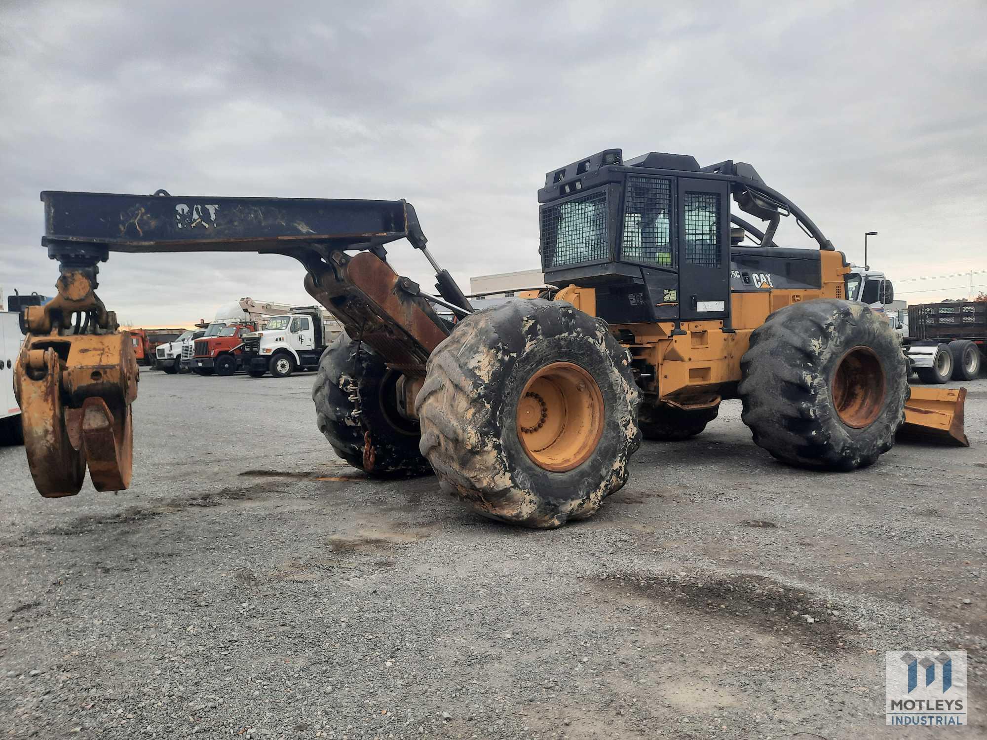 2013 Caterpillar 545C Dual Arch Skidder