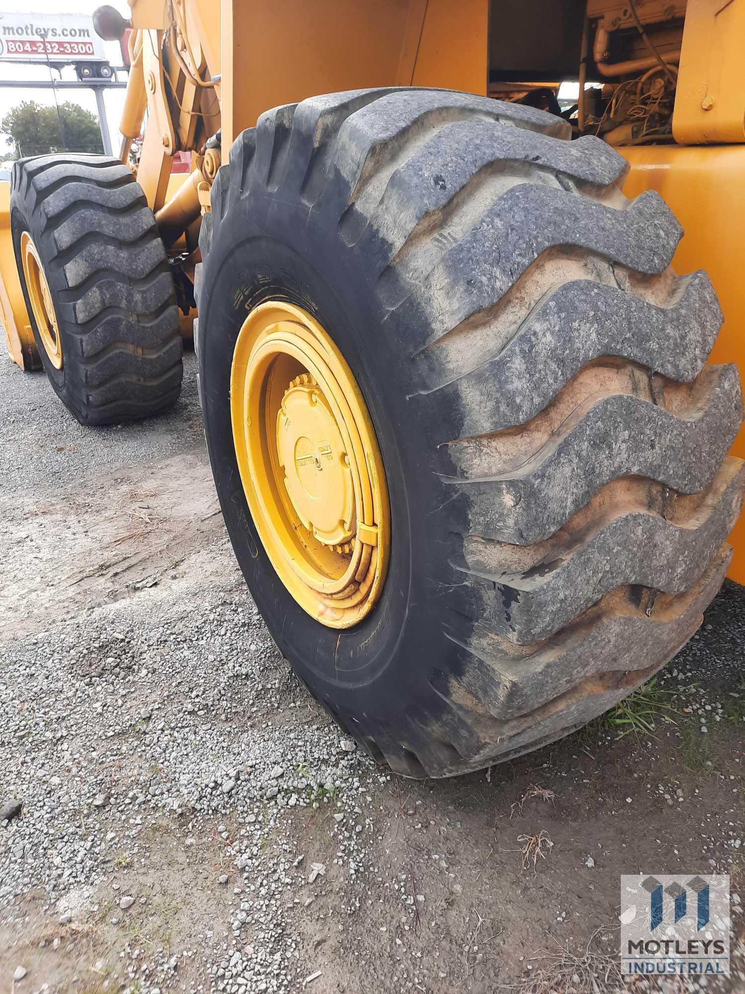 CASE W36 WHEEL LOADER