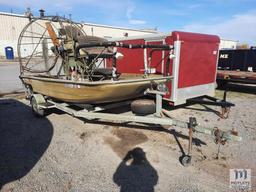 1996 Apache Airboat/ 1996 Apache Boat Trailer