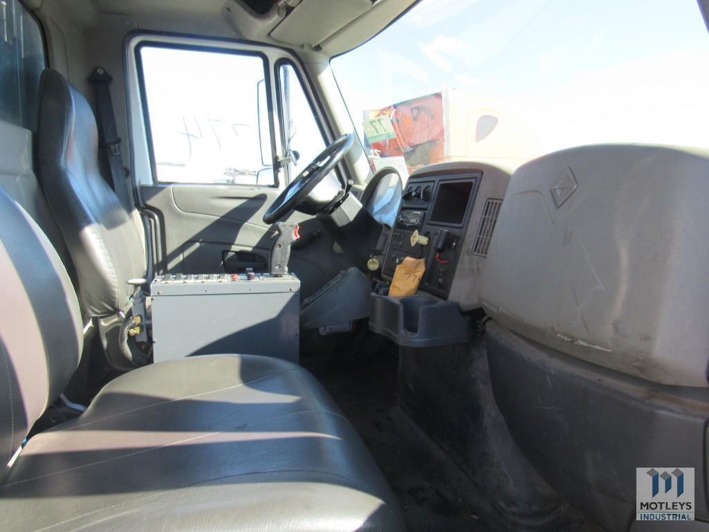 2012 International WorkStar 7400 T/A Dump Truck