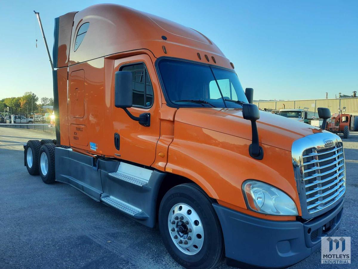 2014 Freightliner Cascadia 125 Truck, VIN # 3AKJGLD54ESFK6368