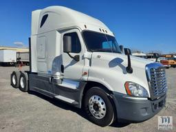 2014 Freightliner Cascadia 125 T/A Road Tractor, VIN # 3AKJGLD53ESFK3414