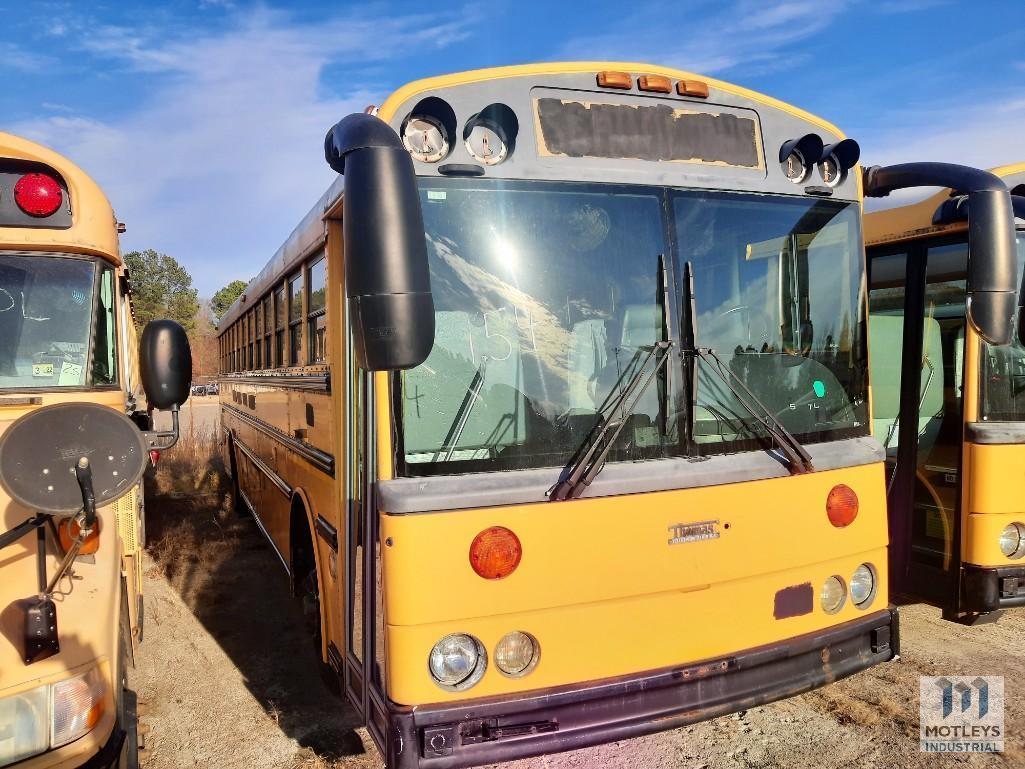 2002 Thomas Built Buses Saf-T-Liner MVP-ER 78 Passenger Bus,(Henrico County Unit)