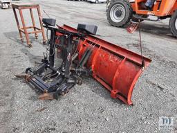 8 FT. WESTERN PICKUP SNOW PLOW W/MOUNT