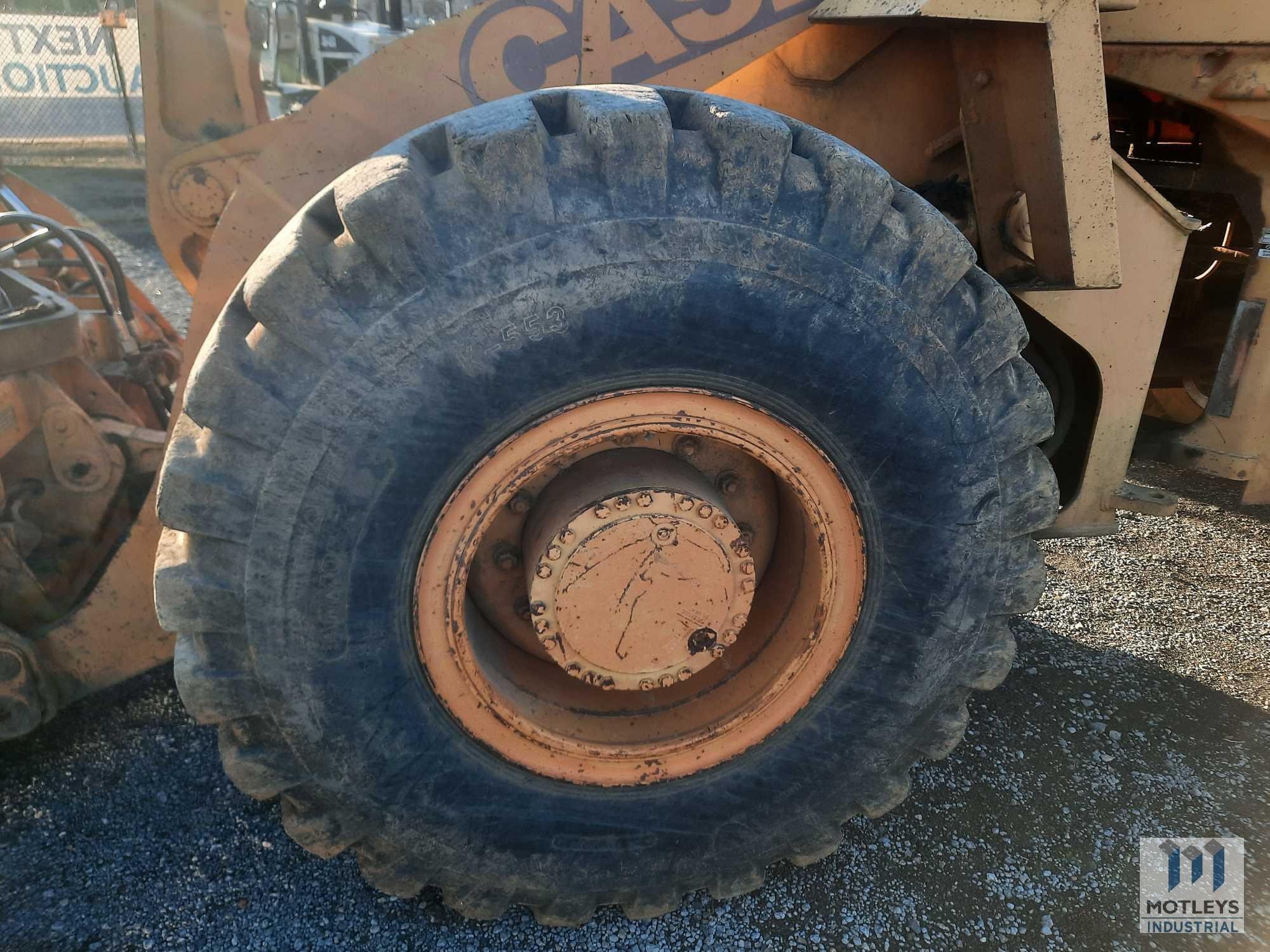 1993 Case 621B Wheel Loader